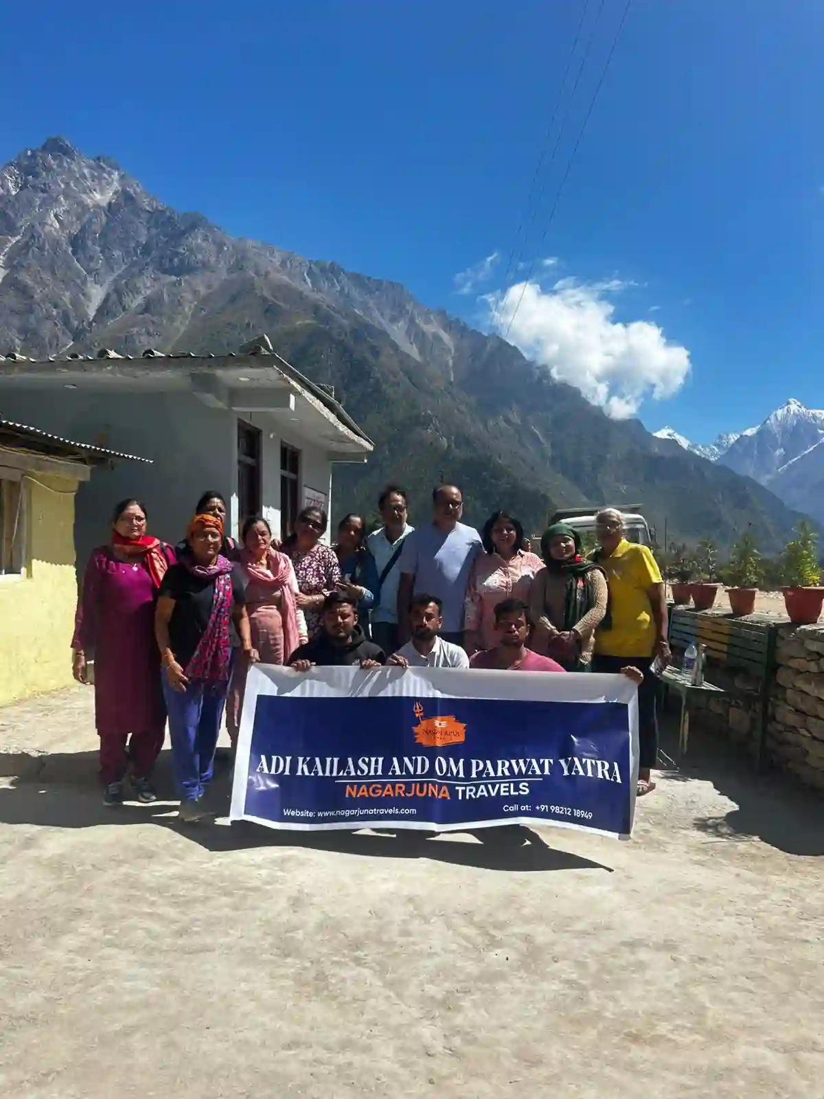 Group at Gunji Homestay