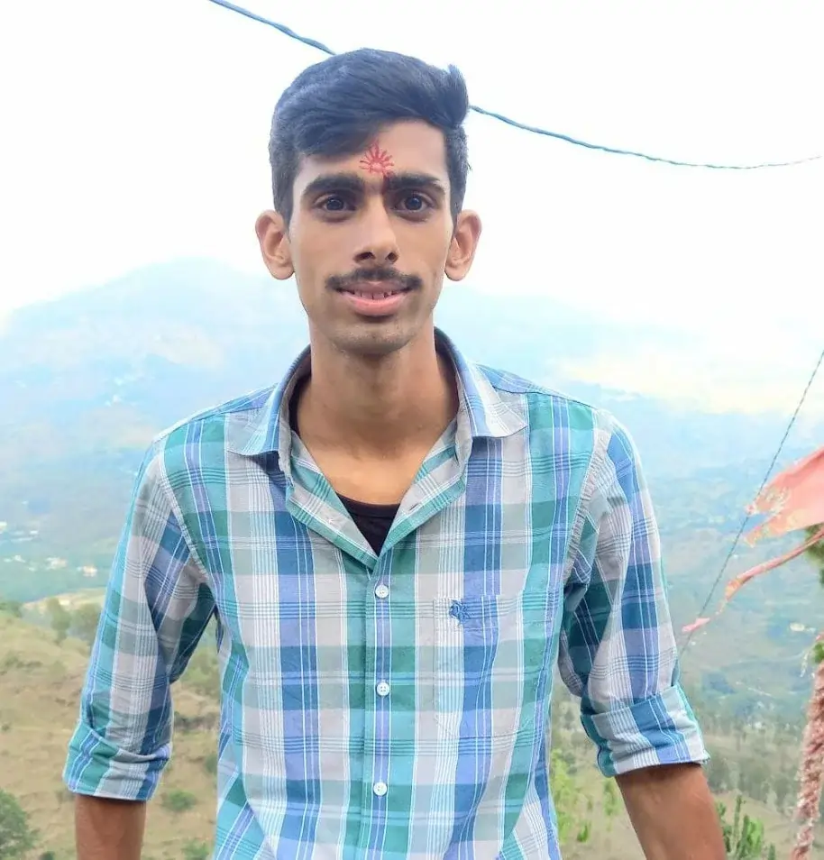 Vivek Chandra Pandey - Full-Stack Web Developer