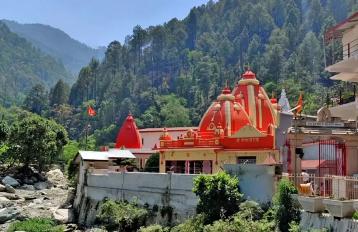 First Rooftop Helipad at Kainchi Dham