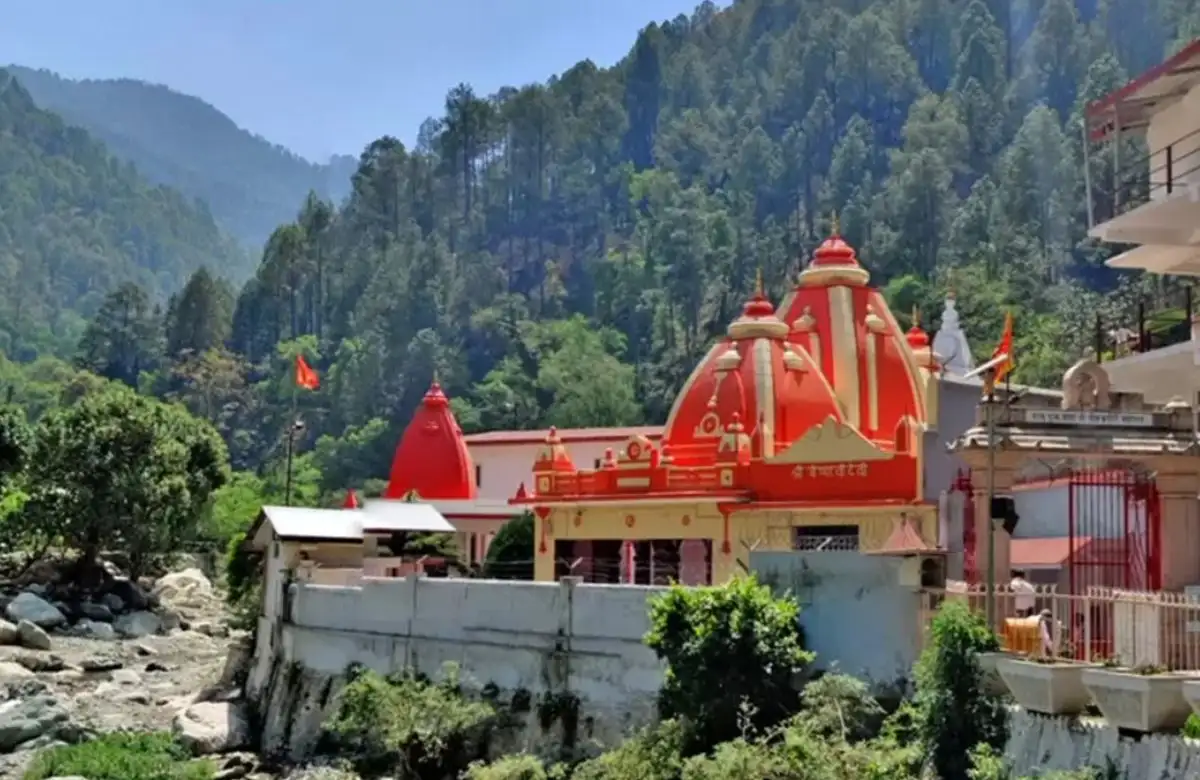 Kainchi Dham tour Packages 2025