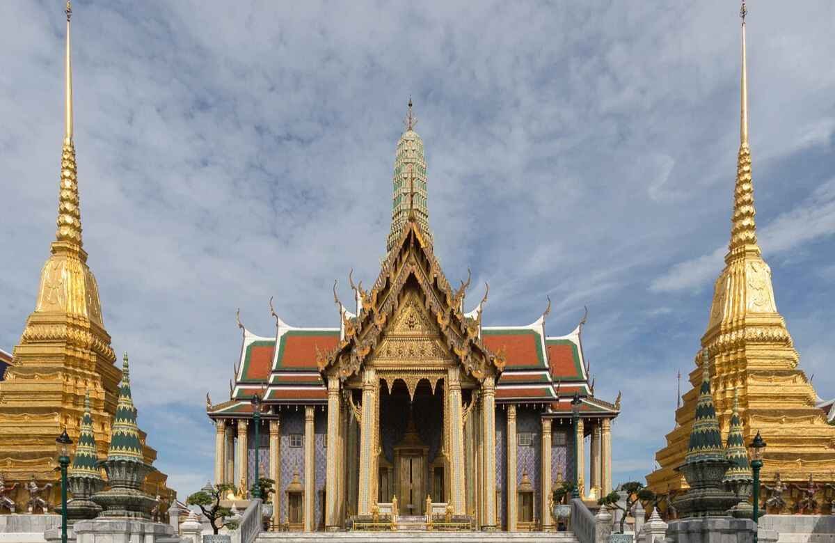 amous Hindu Temples in Thailand – Sri Maha Mariamman Temple, Erawan Shrine and Hindu Shrines in Bangkok