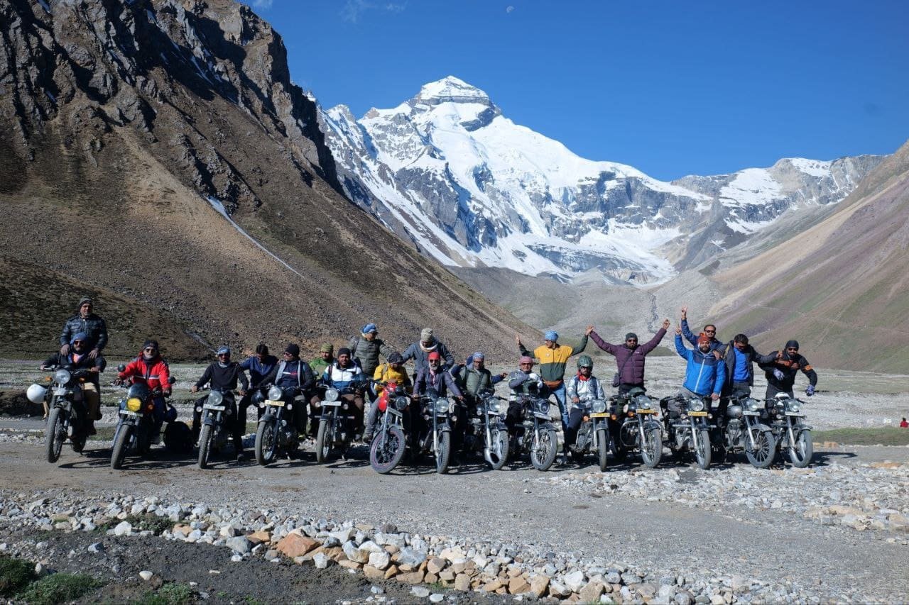 Nagarjuna Travels Group Tour Picture