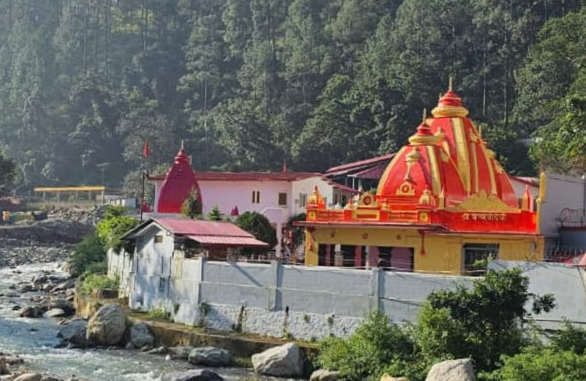 Kainchi Dham Luxury Helicopter Tour Package