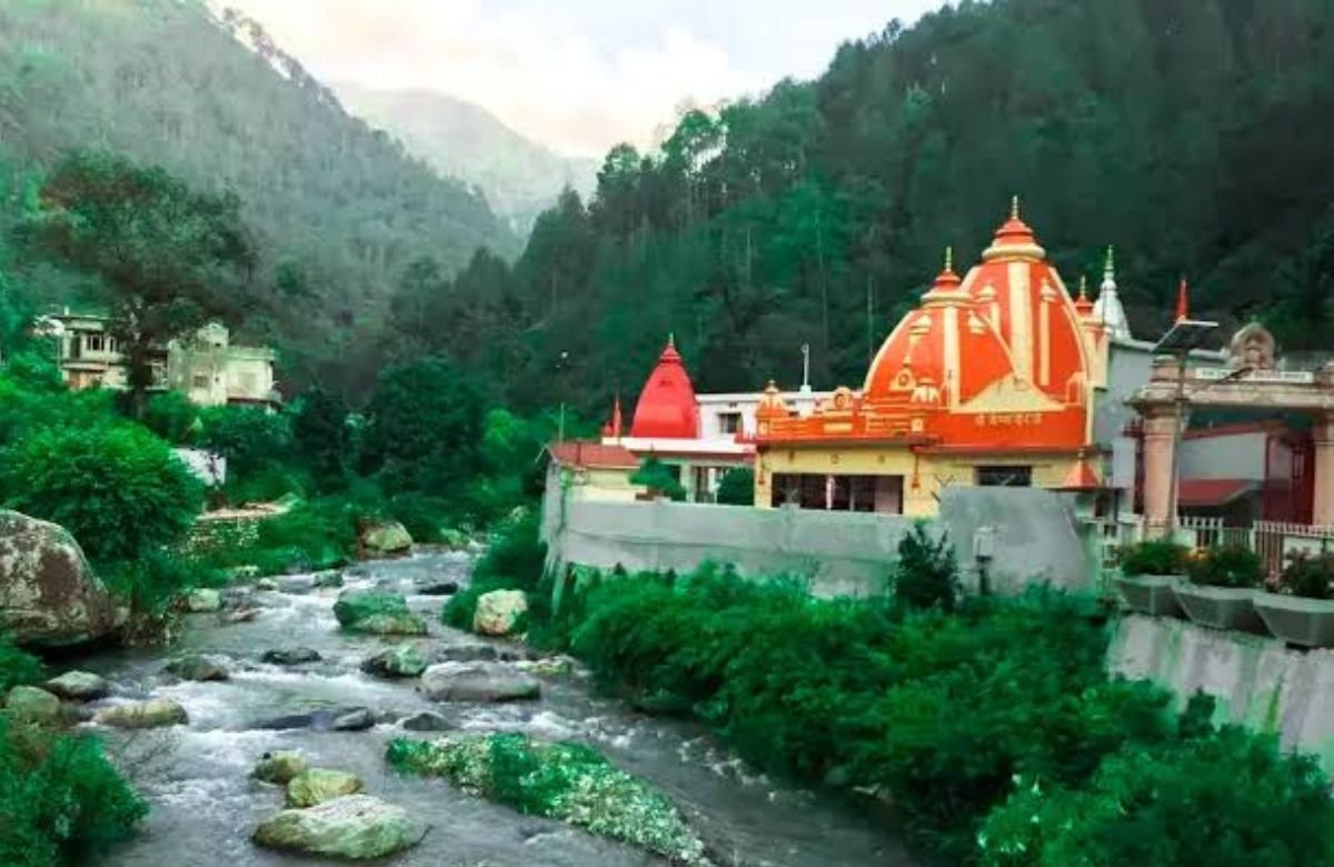 Kainchi Dham with Nainital Tour Package